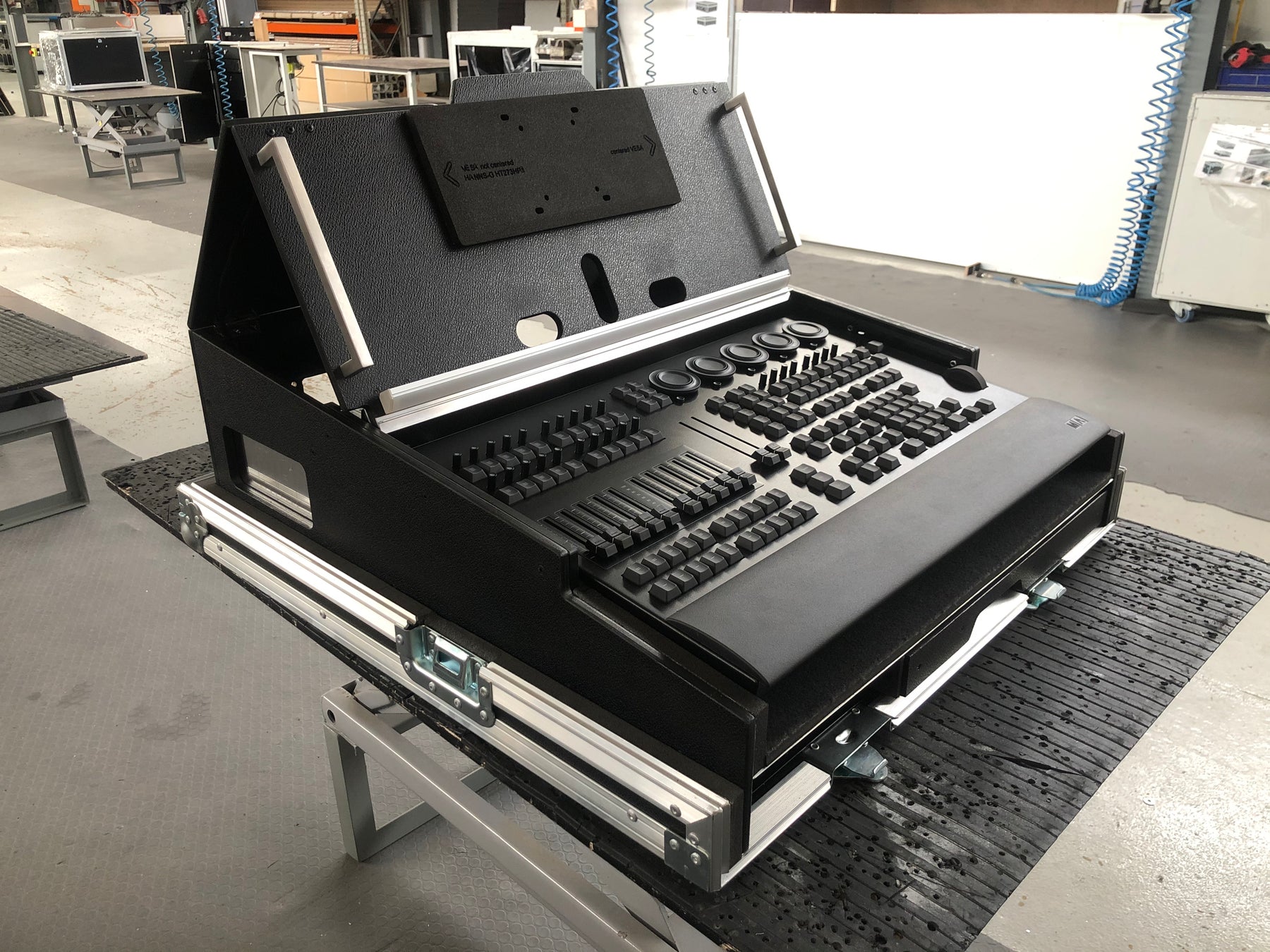 MA3 On PC Command Wing Santosom Solution