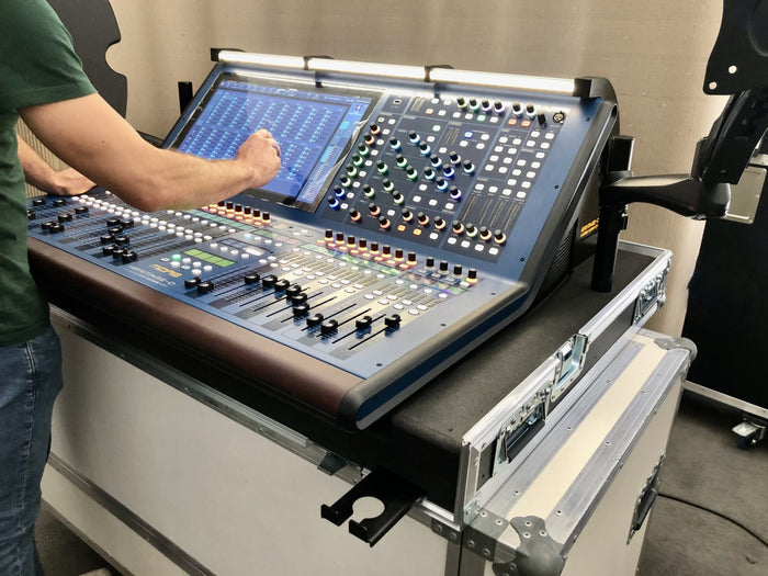 Santosom Flight Case for Midas Heritage-D HD96