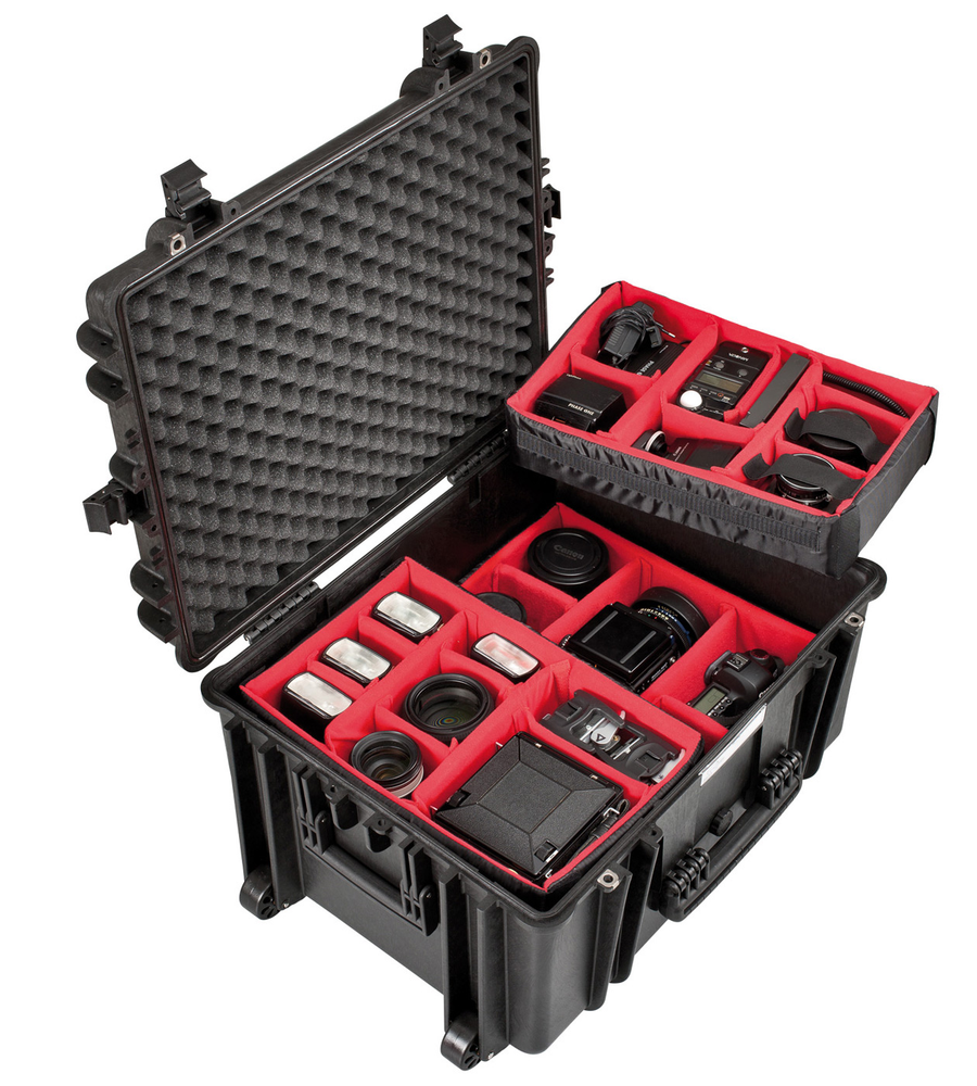 PLASTIC CASES WATERPROOF CASE Plastic case 58x44x33cm (84lt) foam, dividers, wheels