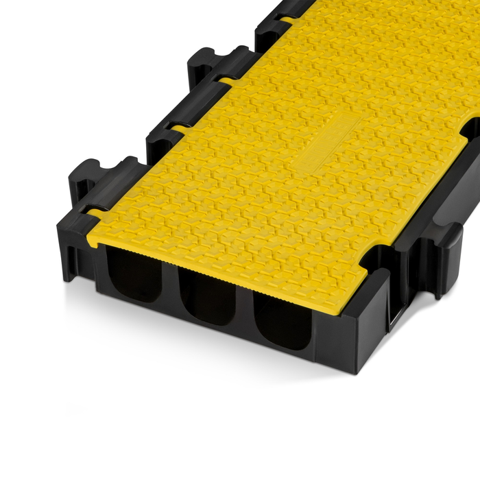 ADAM HALL Defender 3 2D M - Wheelchair cable entry - 3 channels