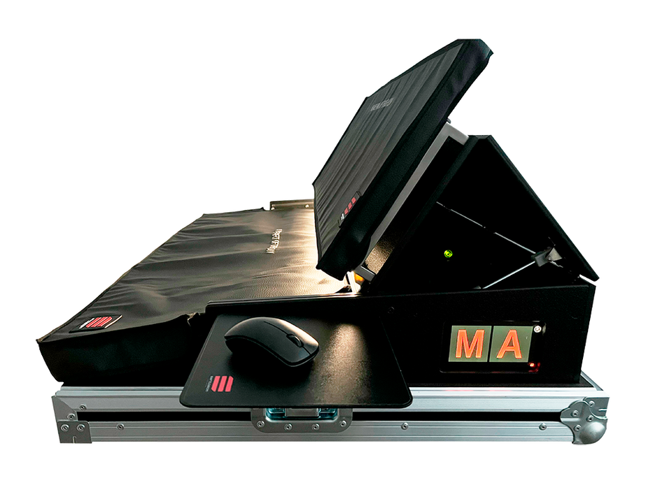 SANTOSOM EU SIS, GrandMA2 OnPC Command Wing + Fader Wing
