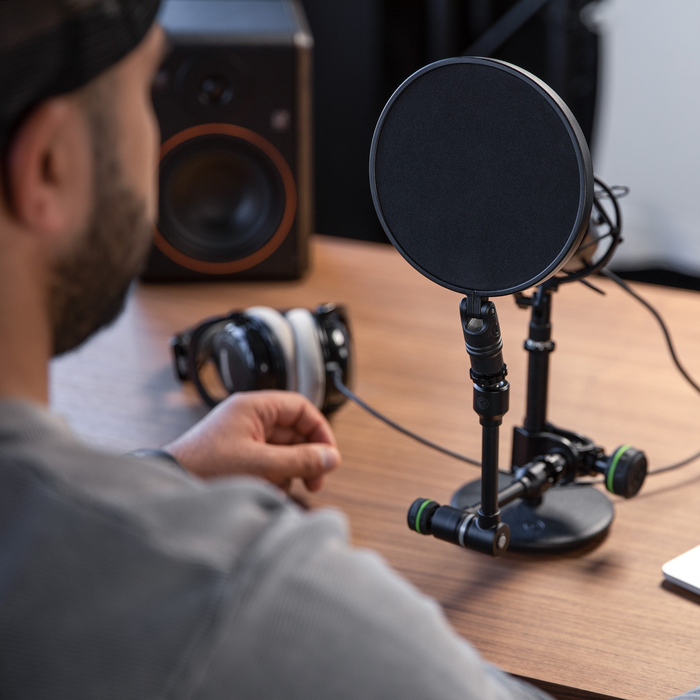 Gravity Pop Filter with VARI®-ARM