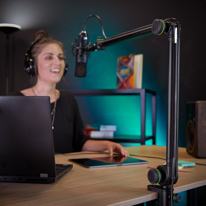 Gravity Microphone Arm
