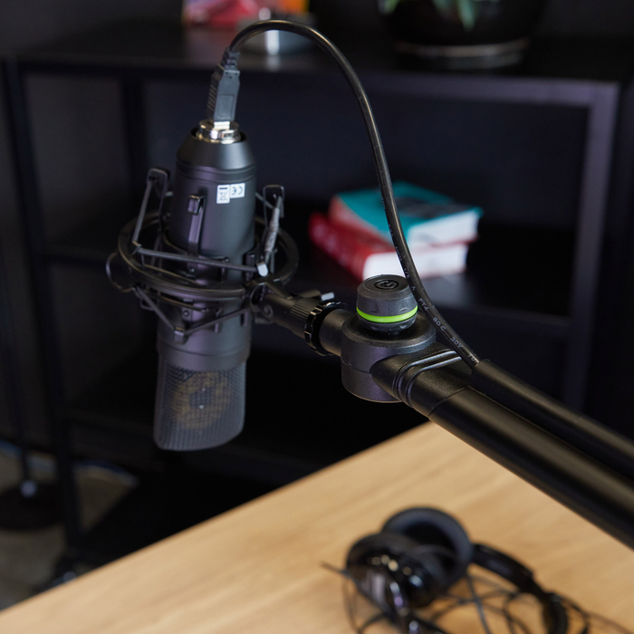 Gravity Microphone Arm